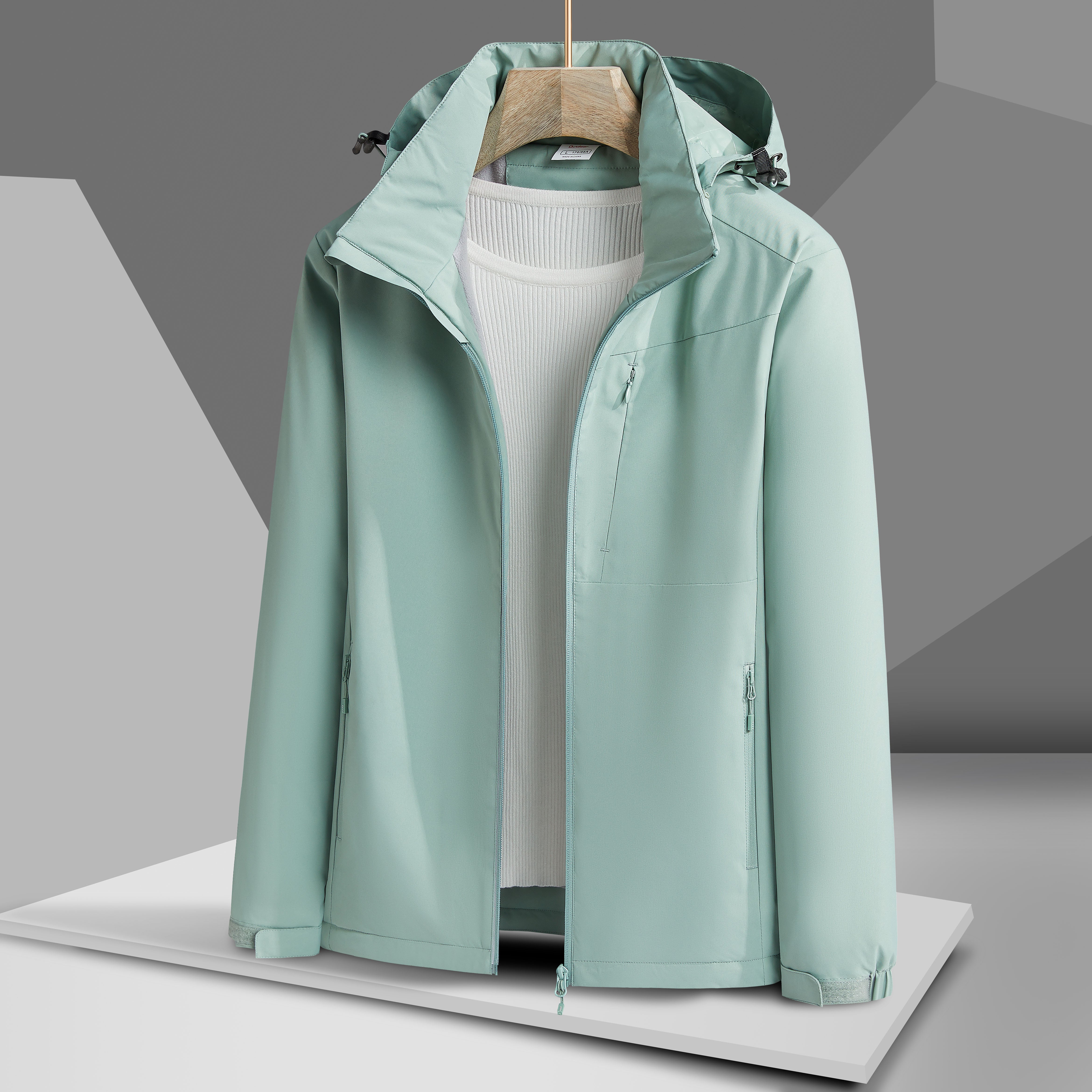 Women's Autumn and Winter Outdoor Sports Casual Warm Fleece Lined Windproof Stand Collar Jacket -