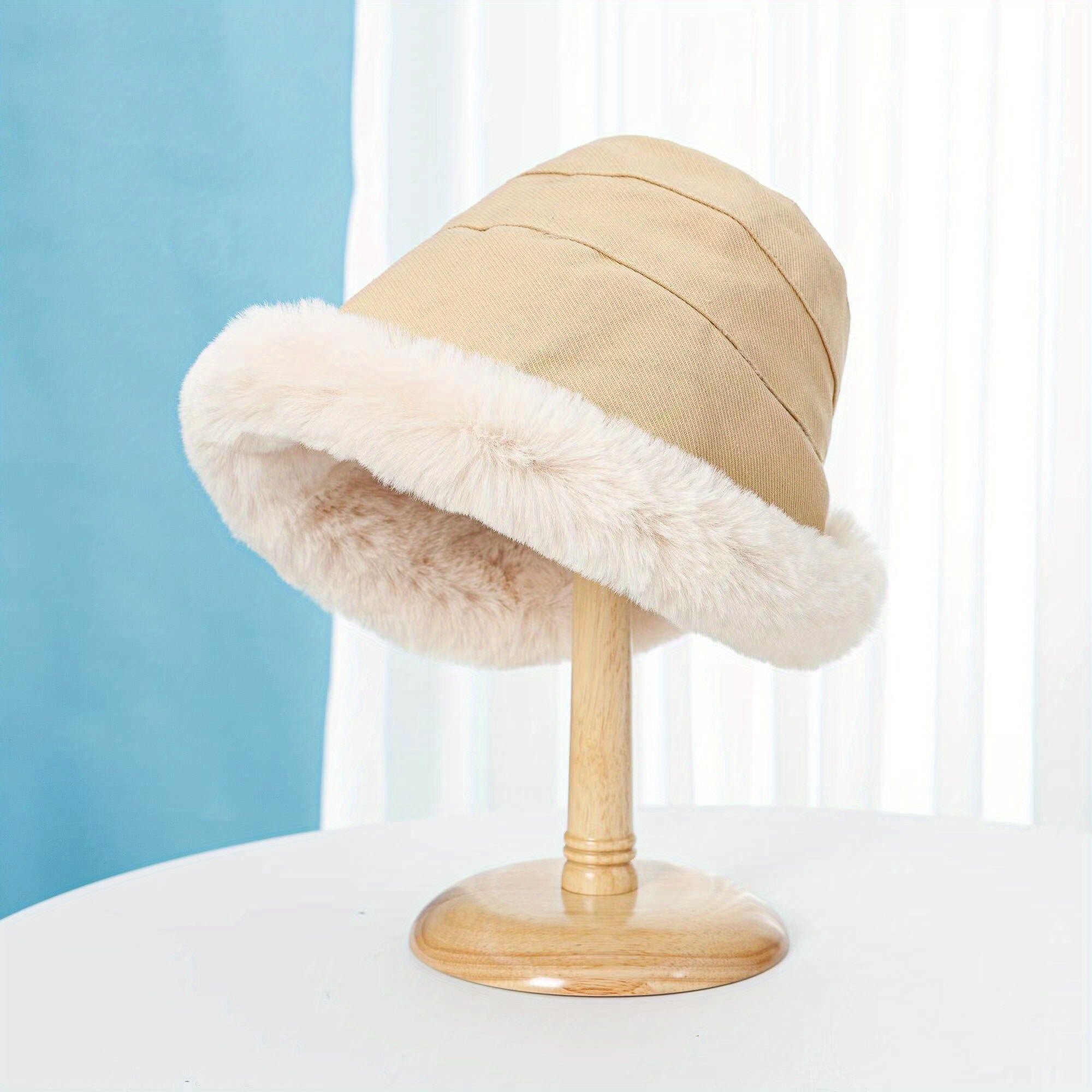 Stay warm and cozy in style with this winter thermal bucket hat! -