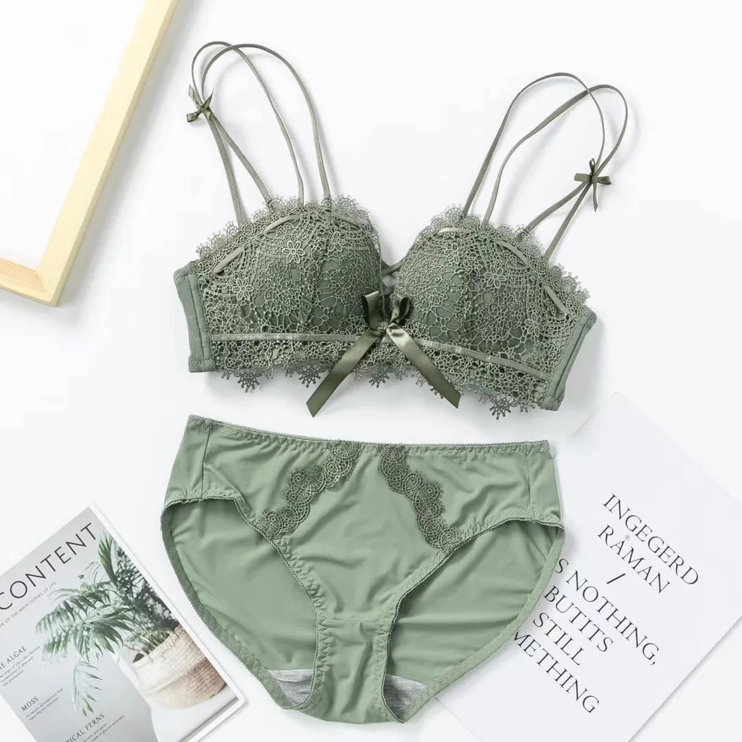 Women Lace Bra & Underwear Set (wireless padded) -