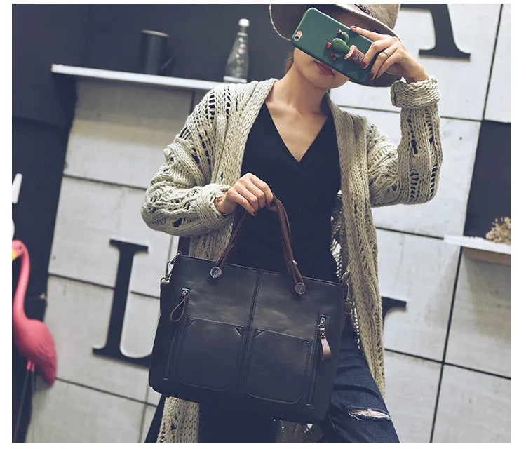 Make a statement with these luxurious handbags for women, crafted from leather and designed to be worn as shoulder bags. Elevate your style with these sac de luxe femme accessories, perfect for a chic and sophisticated look! -