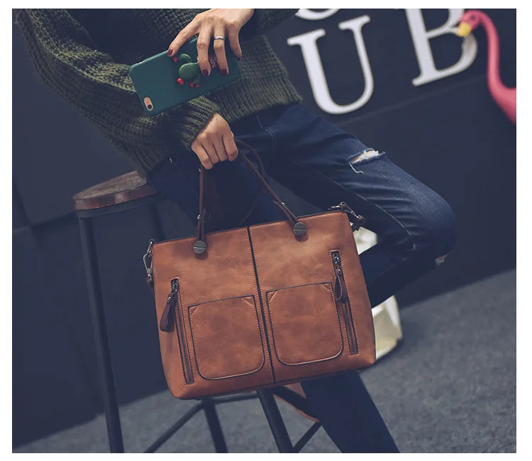 Make a statement with these luxurious handbags for women, crafted from leather and designed to be worn as shoulder bags. Elevate your style with these sac de luxe femme accessories, perfect for a chic and sophisticated look! -