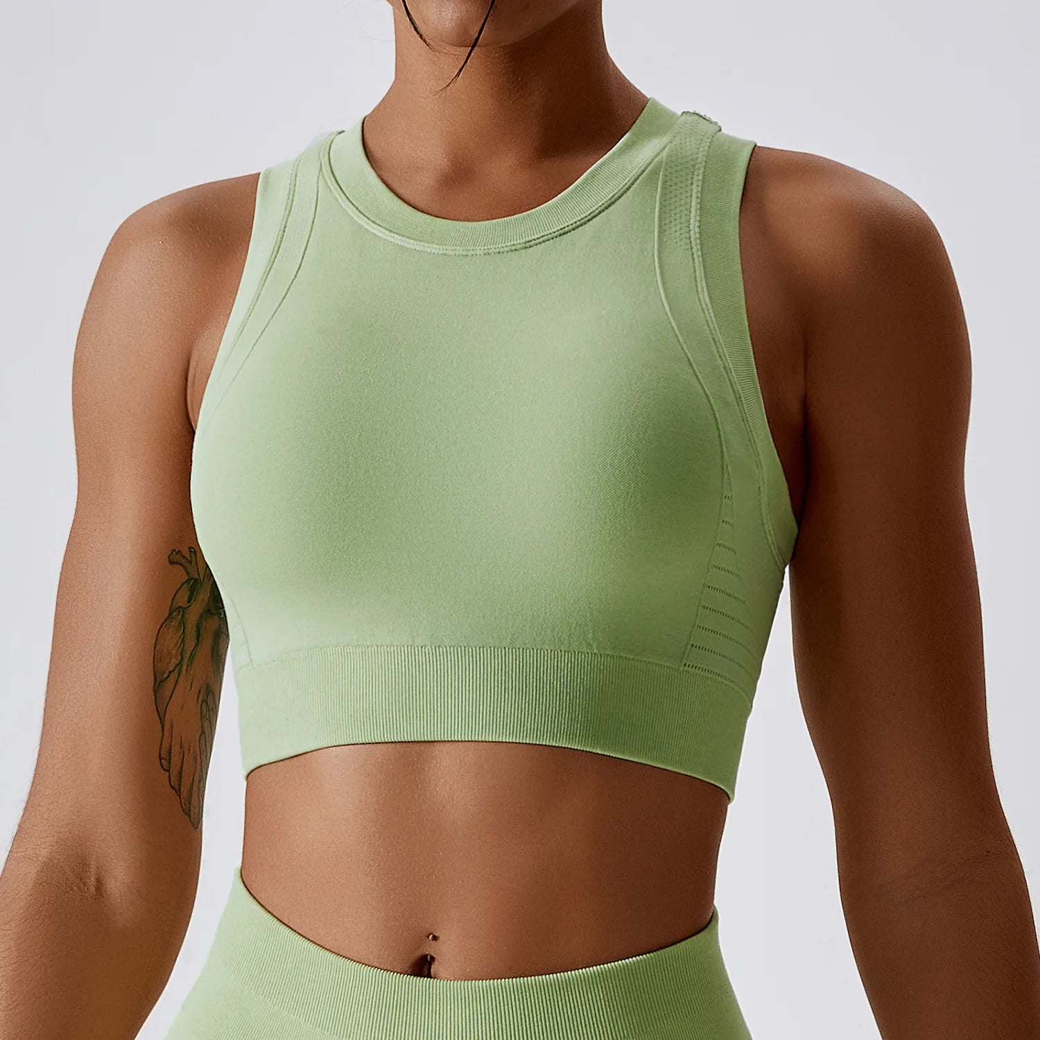 Wholesale Tik Tok Athletic Clothing Ladies Gym Fitness Sport Workout Clothes Activewear Seamless Women Jogger Wear Yoga Suit Set -