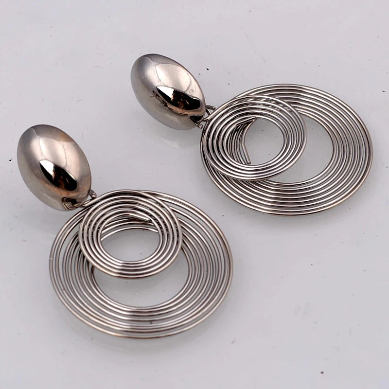Round Earrings -