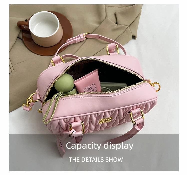 Stay stylish and organized with this new women's small square bag. With a versatile design that allows for multiple carrying options, this crossbody tote is perfect for daily use, providing both fashion and functionality in one chic accessory. -