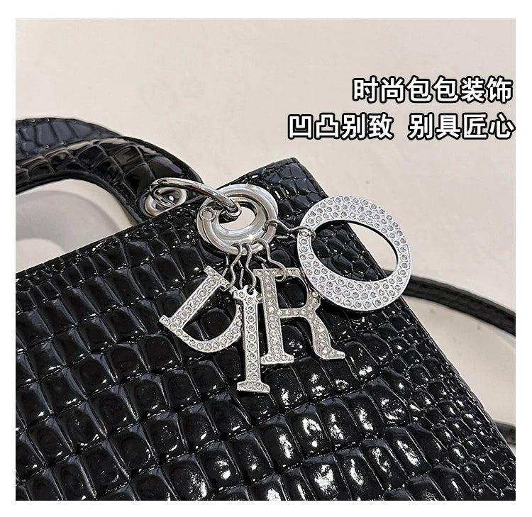 Make a style statement with this fashionable business tote bag designed for women. Featuring a touch of luxury, this bag is the perfect accessory to complement your professional look while adding a touch of elegance and sophistication. -