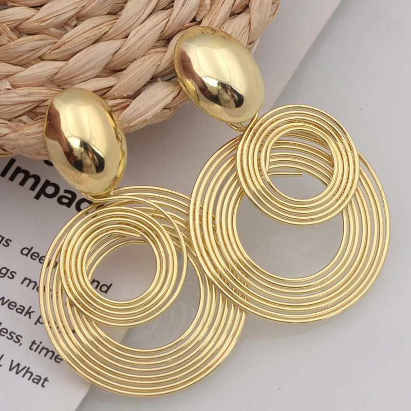 Round Earrings -