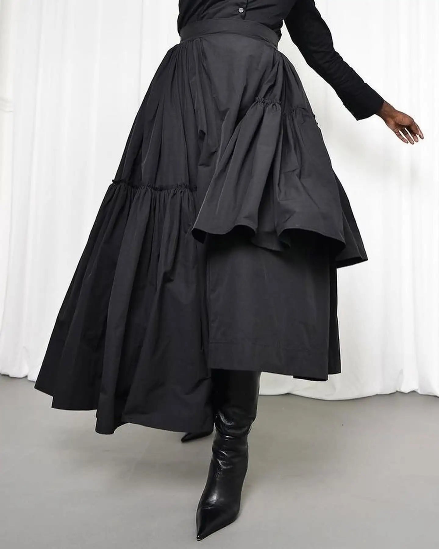 Embrace vibrant style with this handmade African women’s maxi skirt—uniquely crafted for a bold, beautiful look! -
