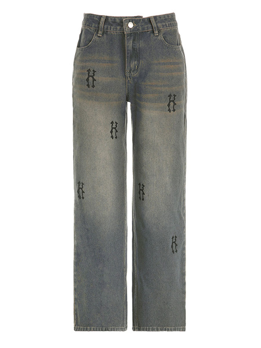 Rock the retro vibe with these baggy distressed low-rise vintage denim pants—loose, patched, and perfect for a cool mom style! -