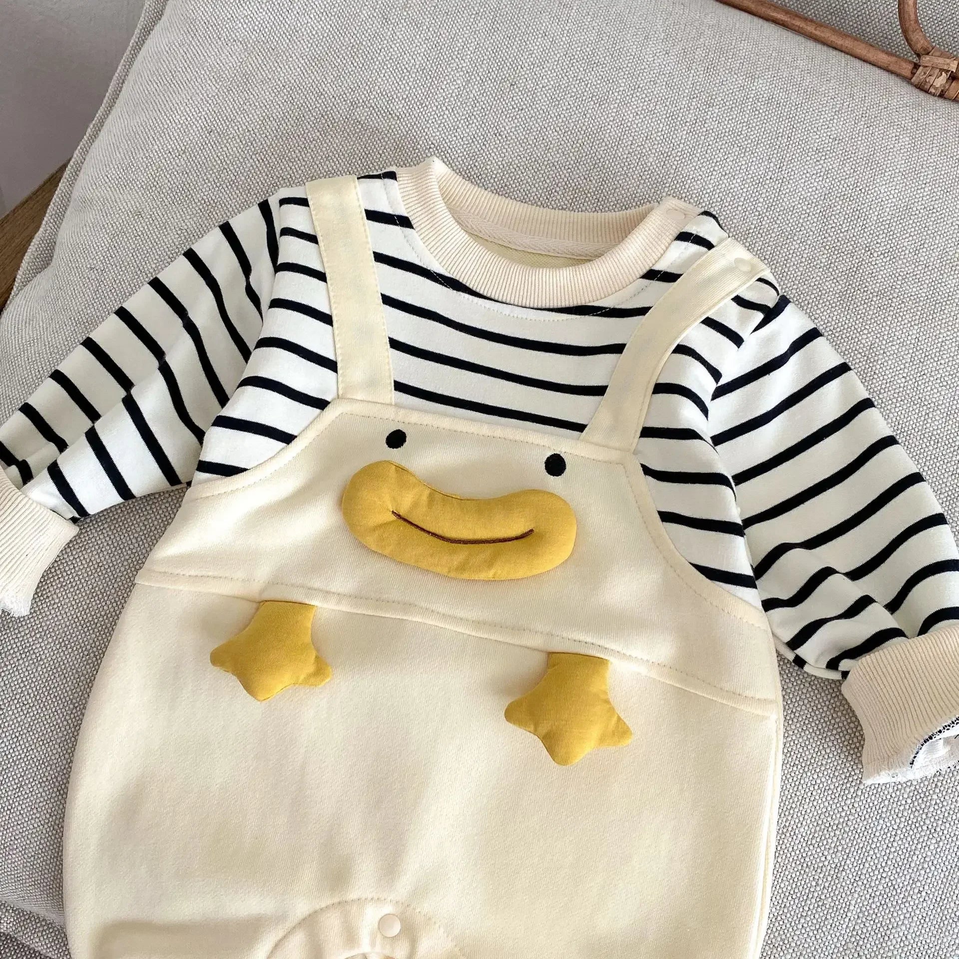 Keep your little one comfy and adorable with these baby rompers—cute jumpsuits perfect for babies aged 0-2 years! -