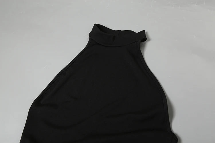 Backless Dress -