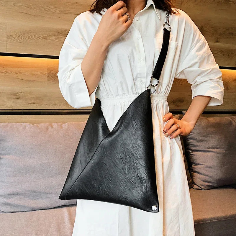 Make a statement with these luxurious fashion leather handbags for women. These handbags exude elegance and style, perfect for adding a touch of sophistication to any outfit! -