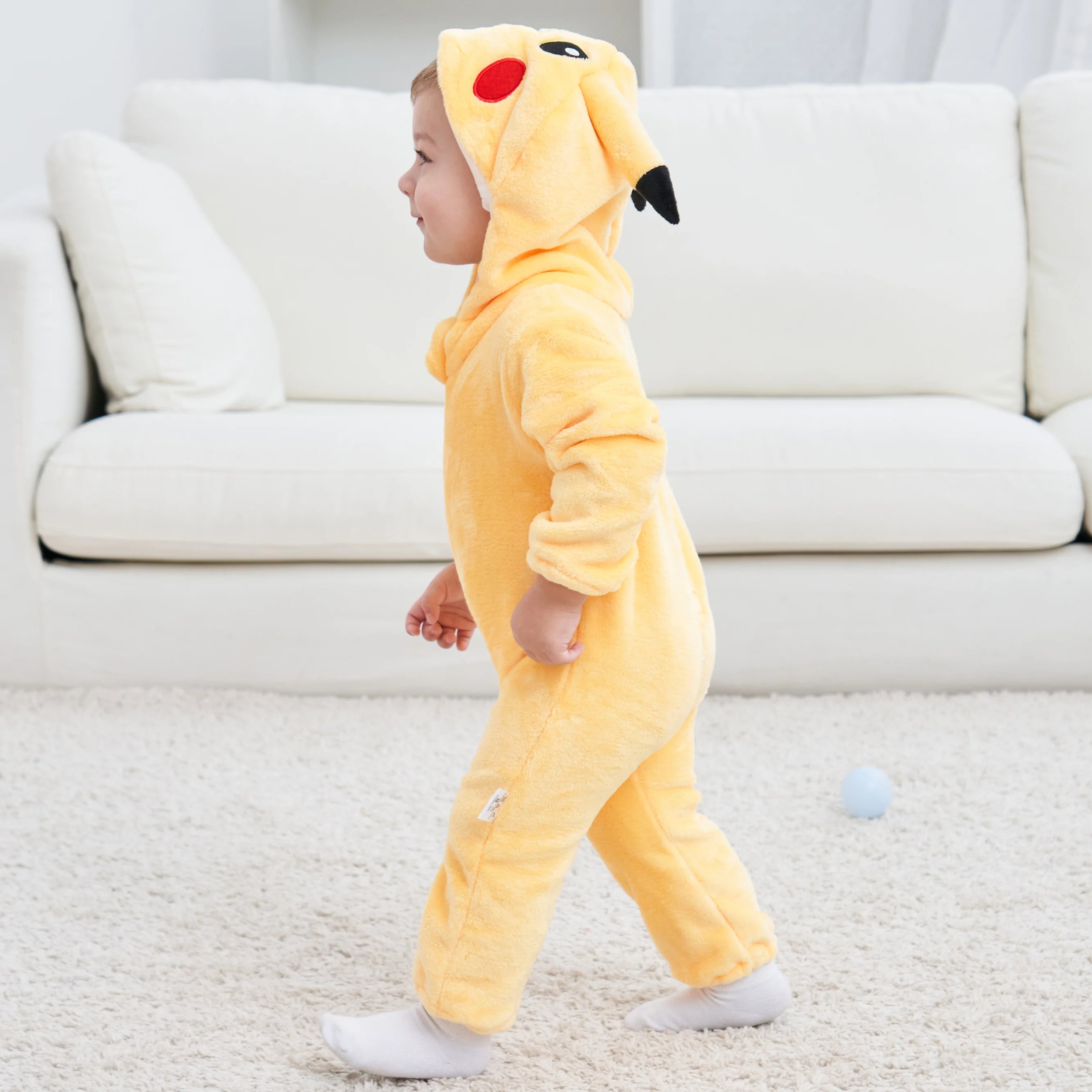 Dress your little one in these cute unisex infant pajamas featuring fun dinosaur and animal prints—perfect for cozy nights and playful days! -