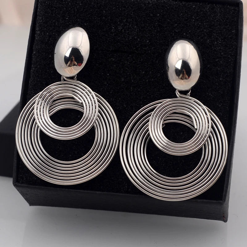 Round Earrings -