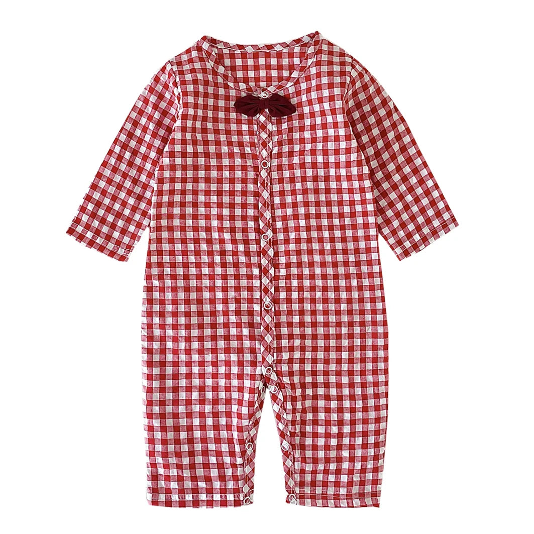 Keep your baby boy comfy and stylish with these cotton long sleeve rompers—perfect for toddlers aged 0-1 year! -