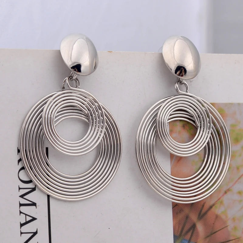 Round Earrings -