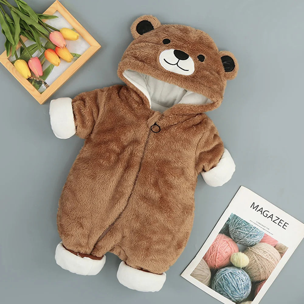 Keep your newborn cozy and stylish with these long sleeve hoodies—perfect for both baby boys and girls! -