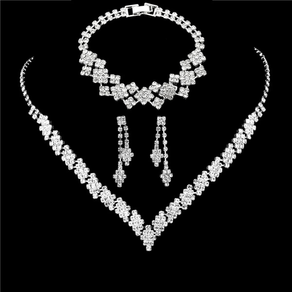 silver rhinestone l earrings & necklace -