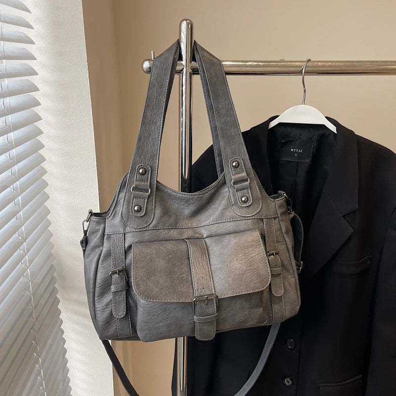 Make a statement with these luxurious handbags for women, crafted from leather and designed to be worn as shoulder bags. Elevate your style with these sac de luxe femme accessories, perfect for a chic and sophisticated look! -