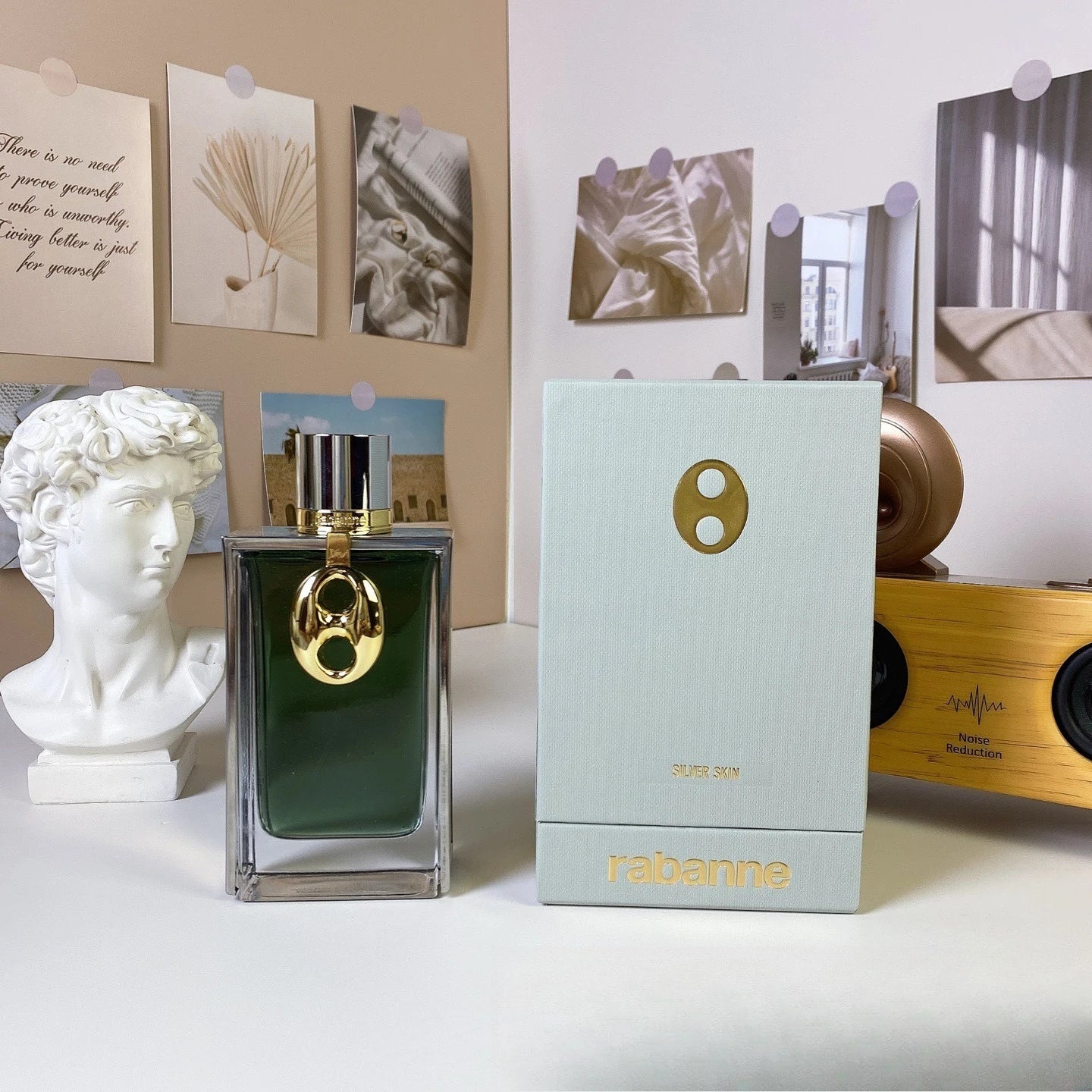 Men's Eau de Toilette 100ml, Spicy Woody Amber Scent, Long Lasting Fragrance, Elegant Gift Box, Day to Night Wear -
