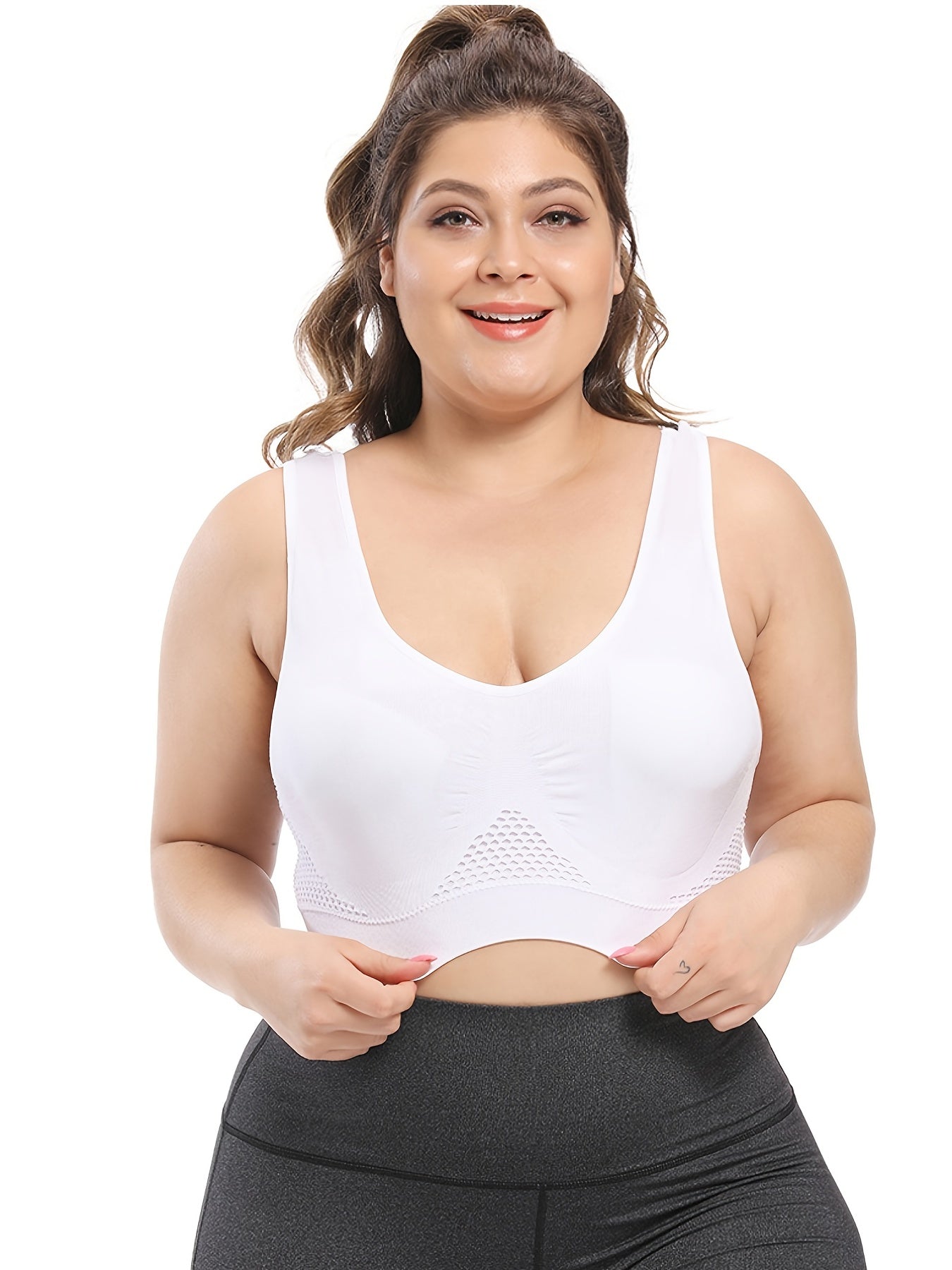 [Gentle Care] Plus Size Seamless Sports Bra for Women - Purple, Breathable Mesh Fabric, Push-Up with Removable Pads, Comfort Fit Vest Style, Sizes 36XL to 40XL, Plus Size Bra -