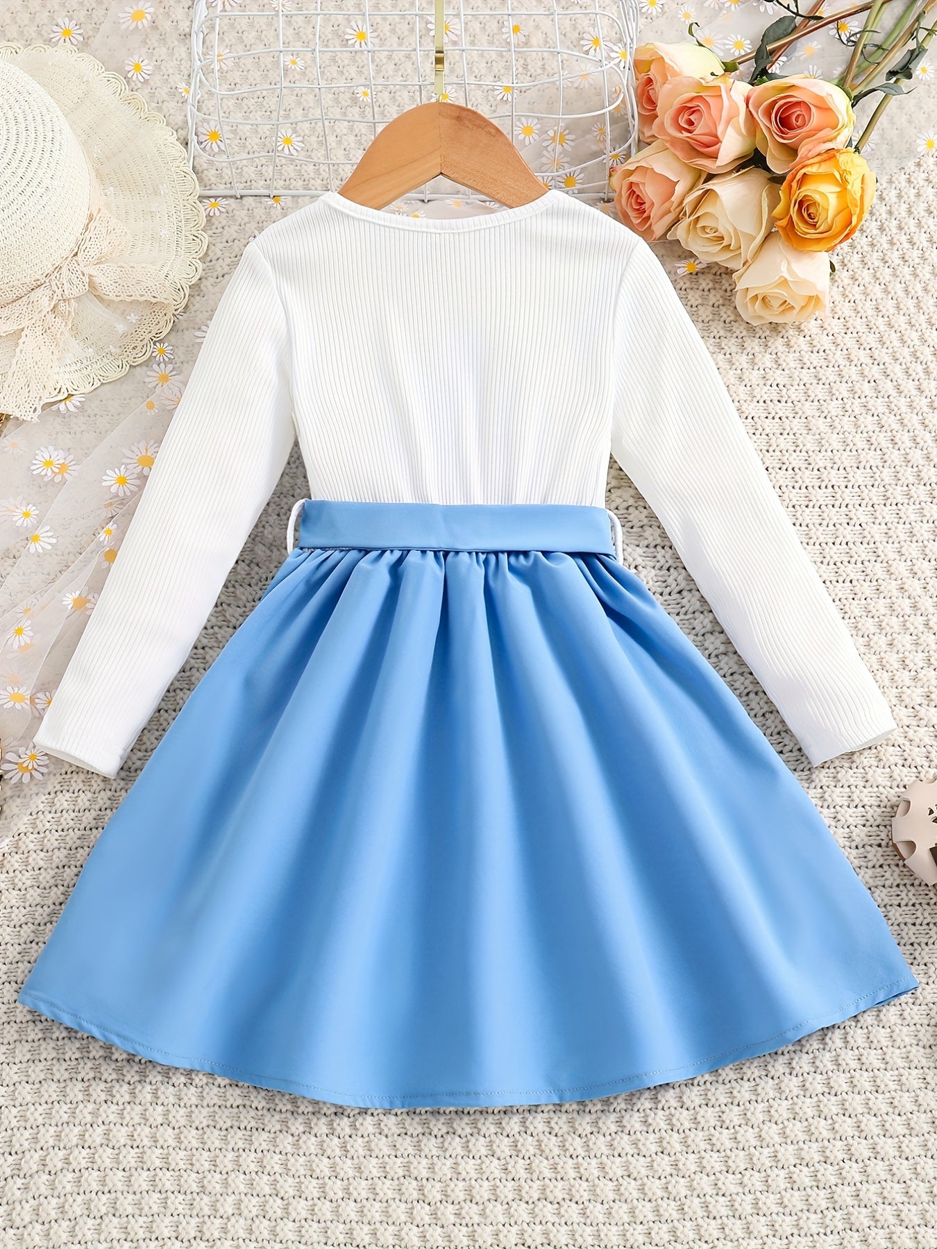 Girls' Floral Print Long Sleeve Dress with Belt - Knee-Length Round Neck Casual Outfit, Pink & White V-Neck Design for Spring & Fall, Dresses for Girls, Seasonal Fashion, Vneck Dress, Nontransparent Fabric -