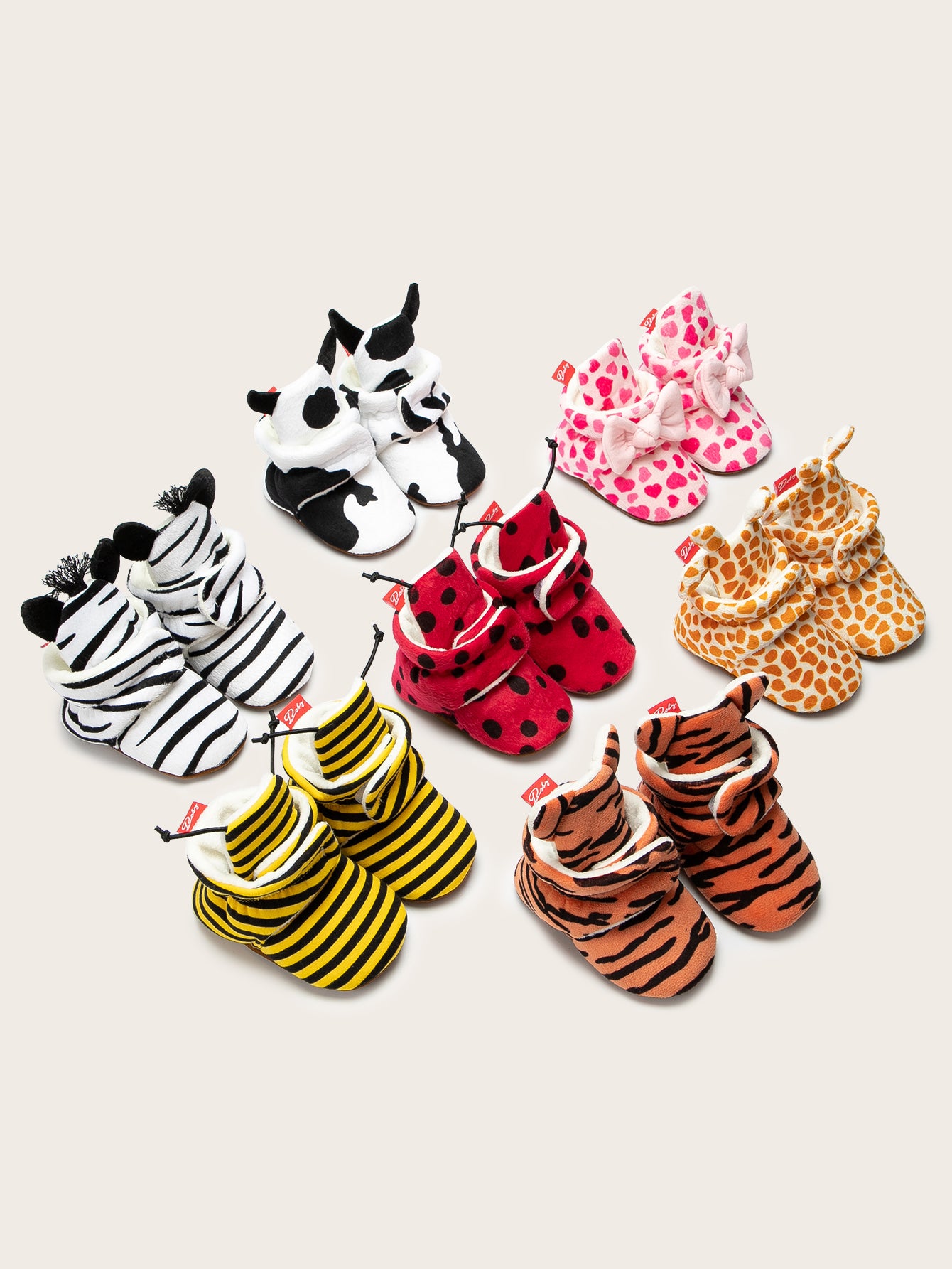 Keep tiny toes cozy with these newborn baby animal fleece socks-shoes—perfect for autumn and winter snuggles! -