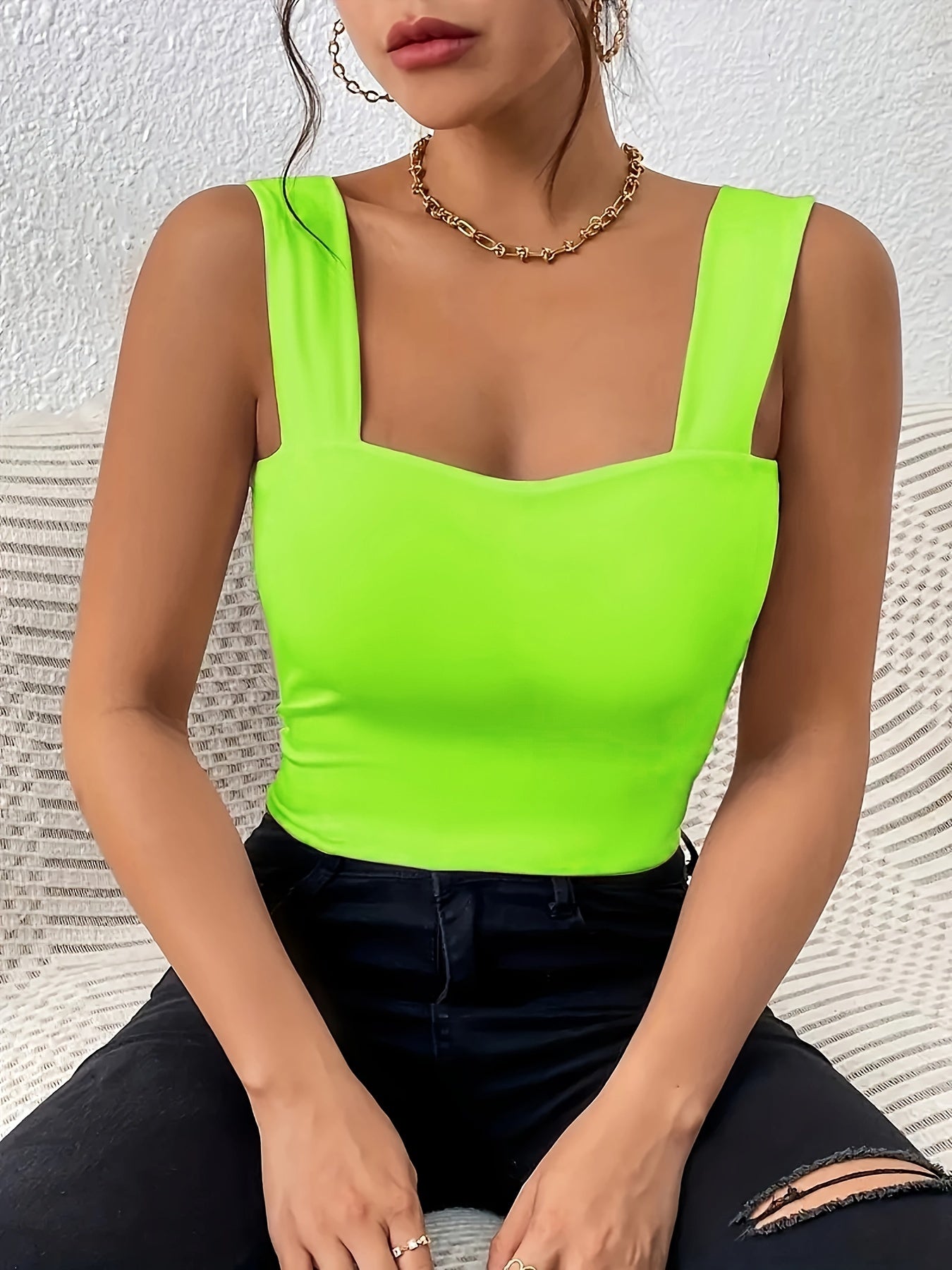 Stretchy Women's Crop Tank Top - Casual Everyday Essential - Soft, Breathable, Sleeveless, Solid Color, Comfortable, Relaxed Fit, Women's Clothing -