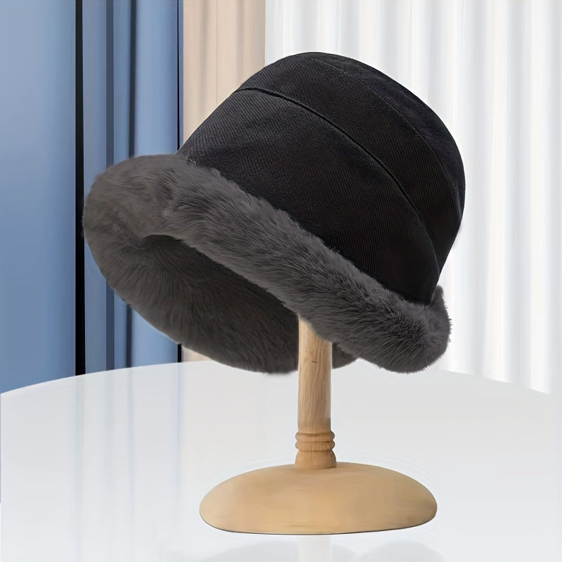 Stay warm and cozy in style with this winter thermal bucket hat! -