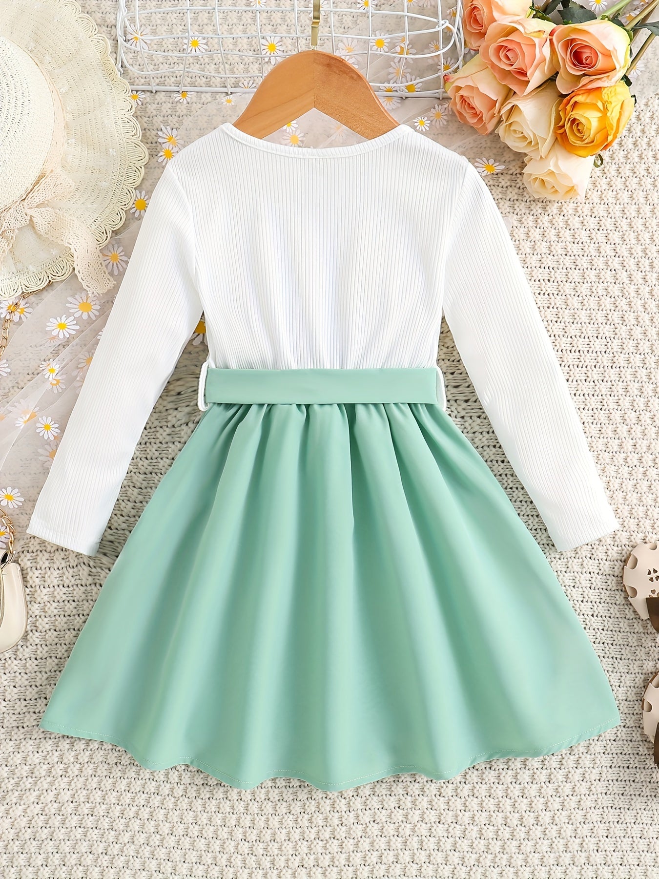 Girls' Floral Print Long Sleeve Dress with Belt - Knee-Length Round Neck Casual Outfit, Pink & White V-Neck Design for Spring & Fall, Dresses for Girls, Seasonal Fashion, Vneck Dress, Nontransparent Fabric -