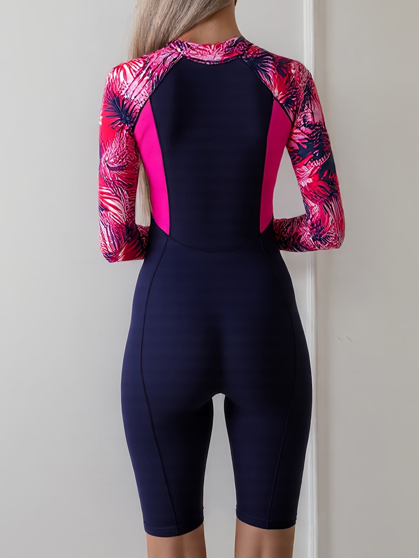 Colorblock Long Sleeves One-Piece Swimsuit Women, Zip Front Rash Guard Round Neck Tummy Control Bathing Suit, Women's Swimwear & Clothing -