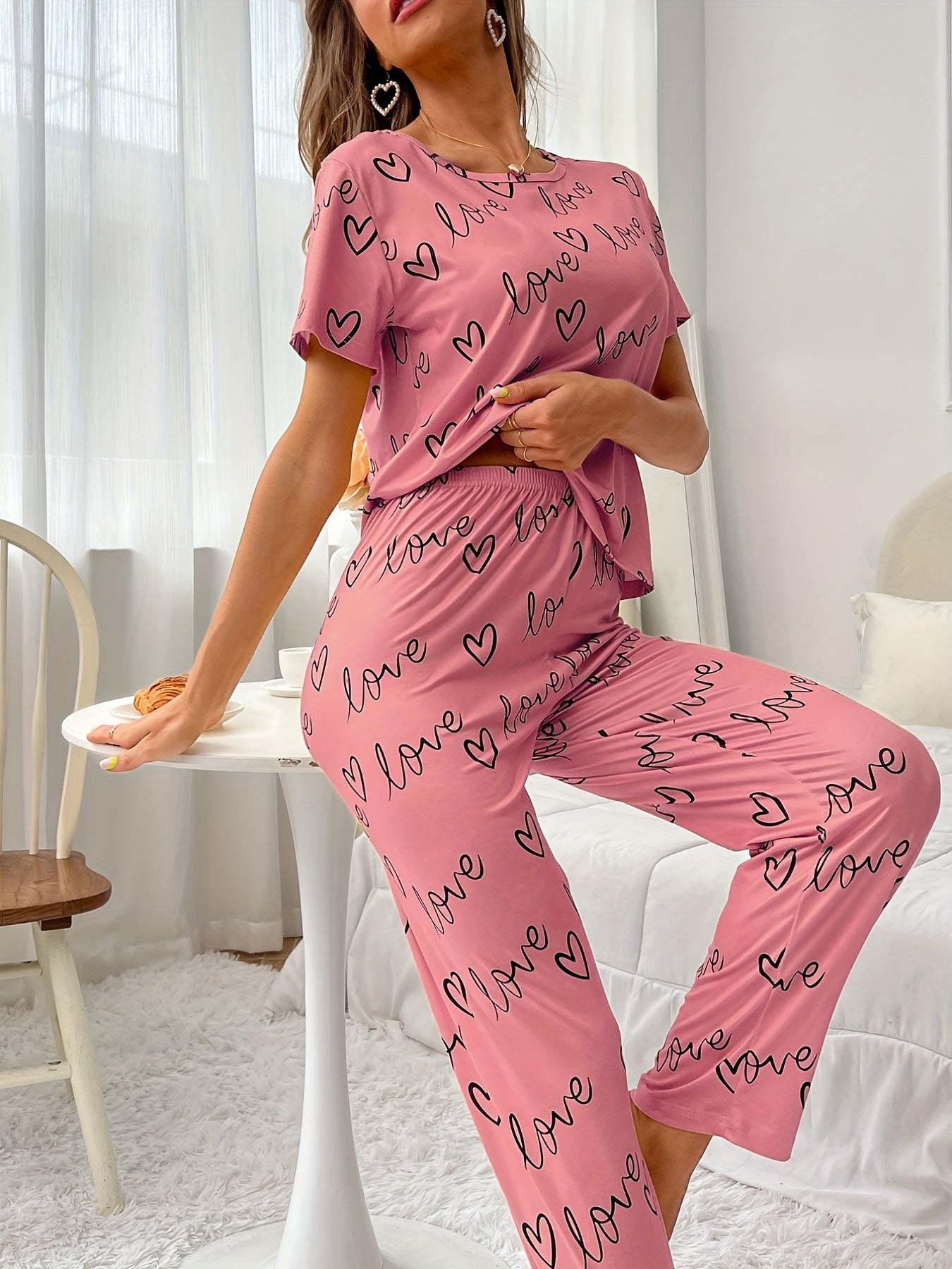 Women's casual pajamas Stay comfy and relaxed with these women's casual home clothes—perfect for lounging in style! -