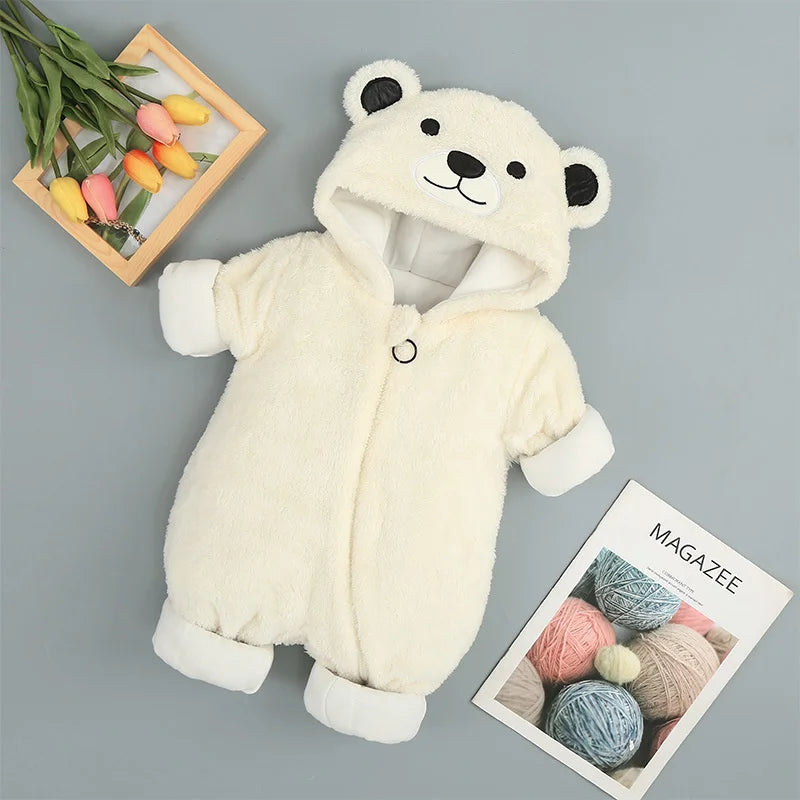 Keep your newborn cozy and stylish with these long sleeve hoodies—perfect for both baby boys and girls! -