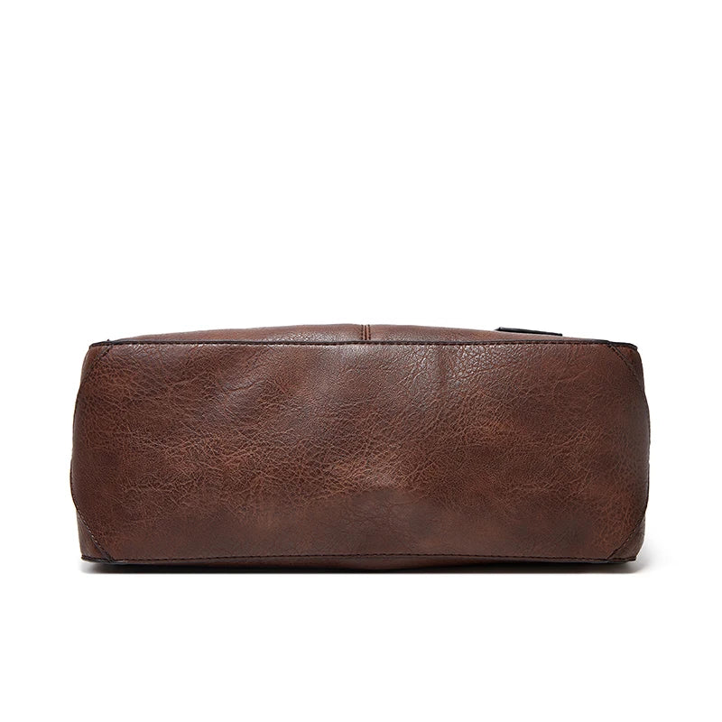 Elevate your style with these designer brand shoulder bags for women—a perfect blend of fashion and function for a sophisticated look! -
