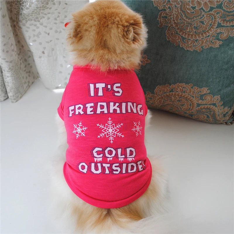 Dress your furry friend in a fashionable and cute vest—perfect for dogs and cats to showcase their style and charm! -