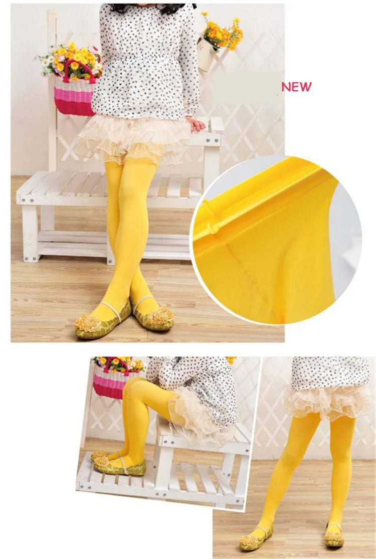 Help your little dancer shine on stage with these ballet dance pantyhose for children—designed for comfort and flexibility for their performances. -