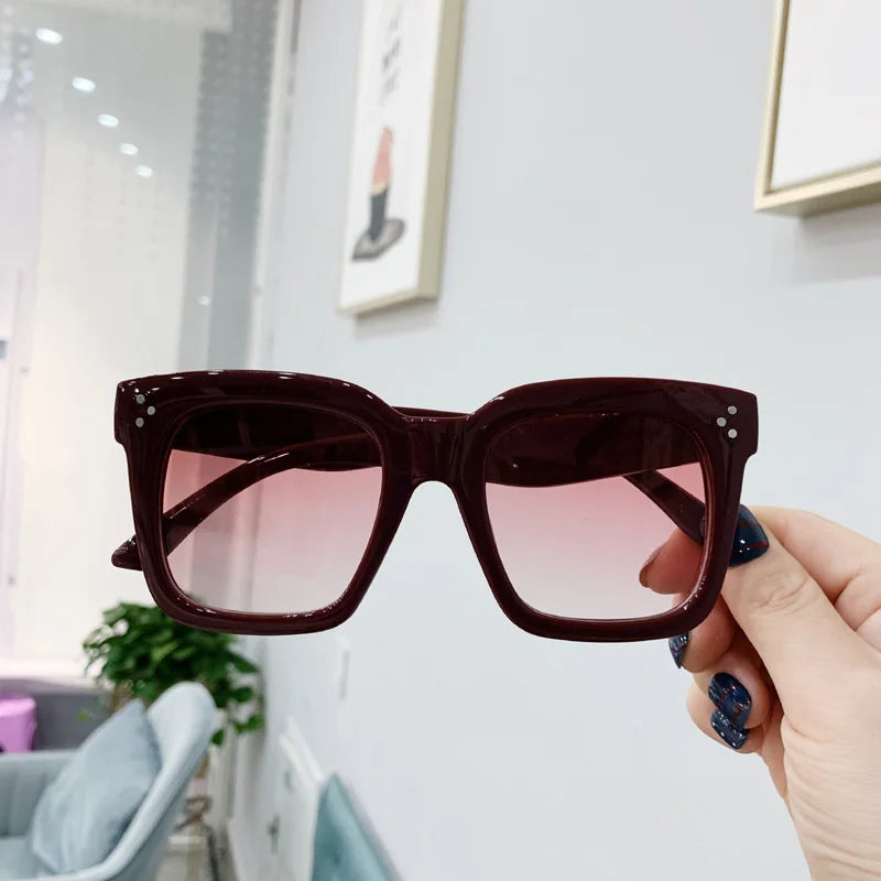 Oversized Square Sunglasses (Woman) -