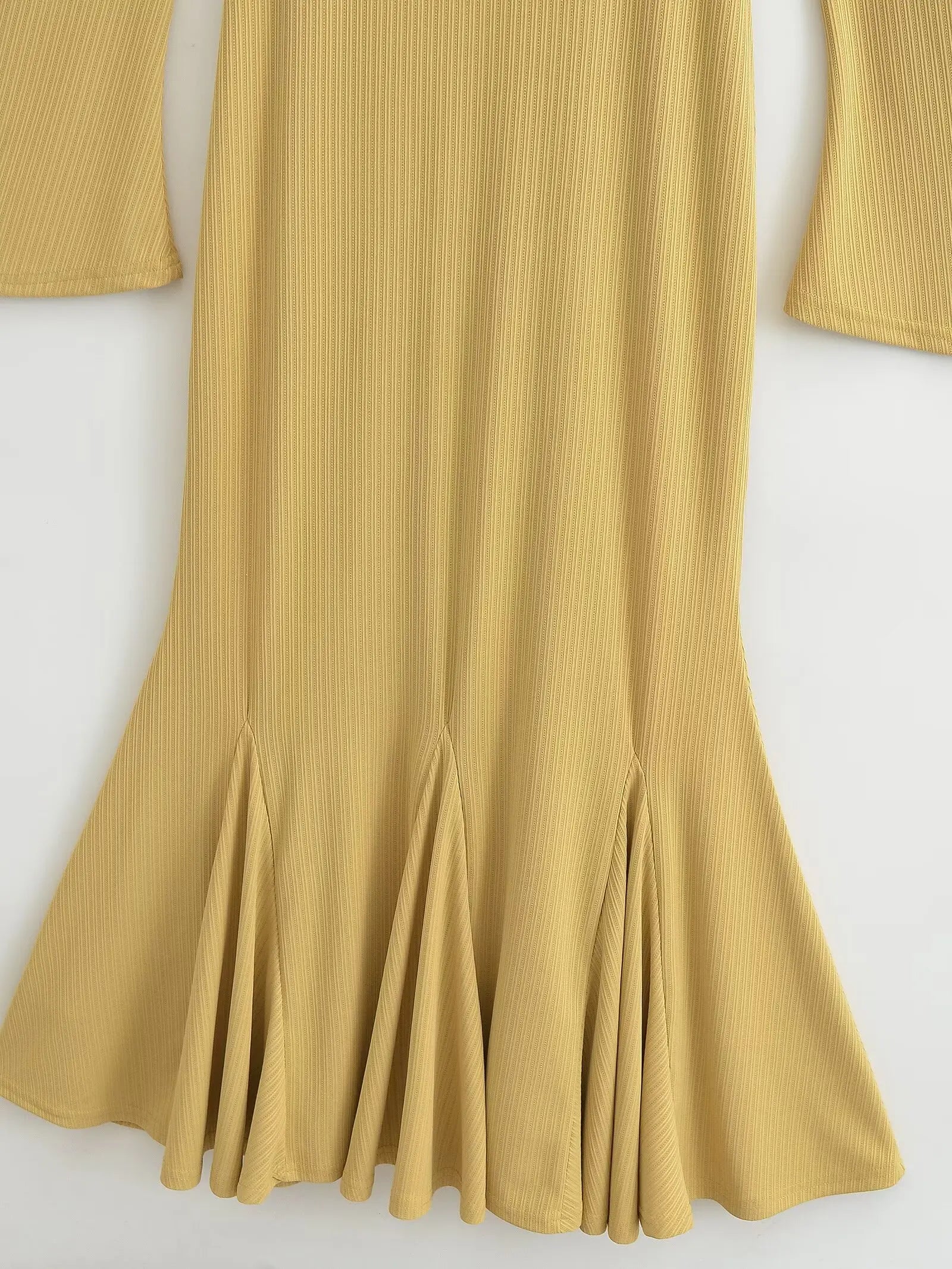 Horn Sleeve Fishtail Dress -