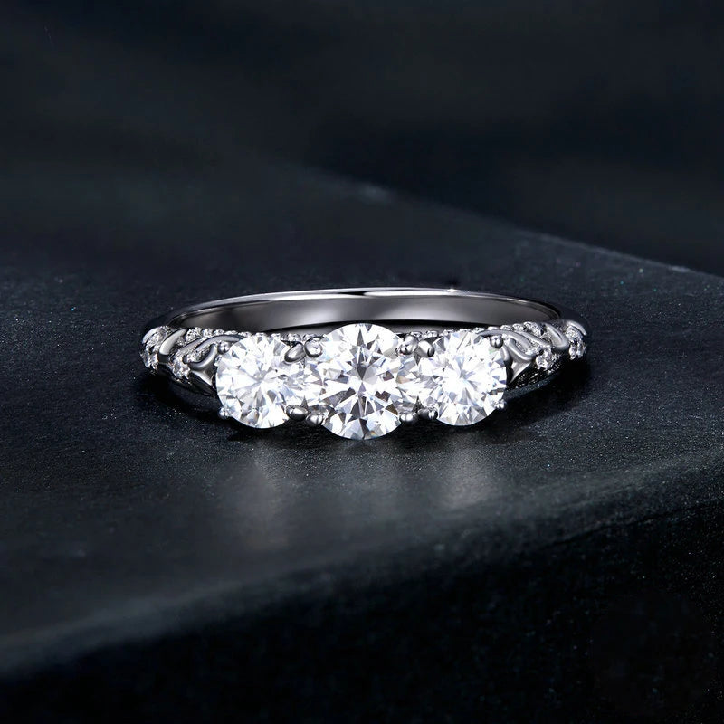 Silver 1.1ct Moissanite Ring -