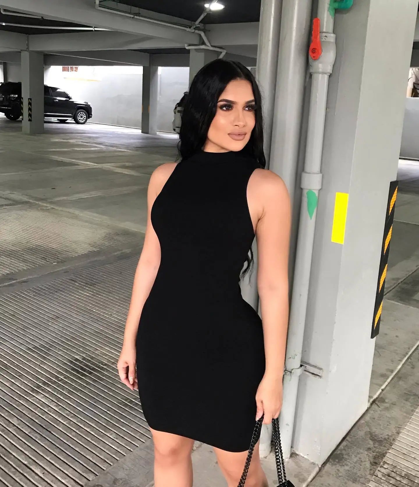 Sleeveless Dress -