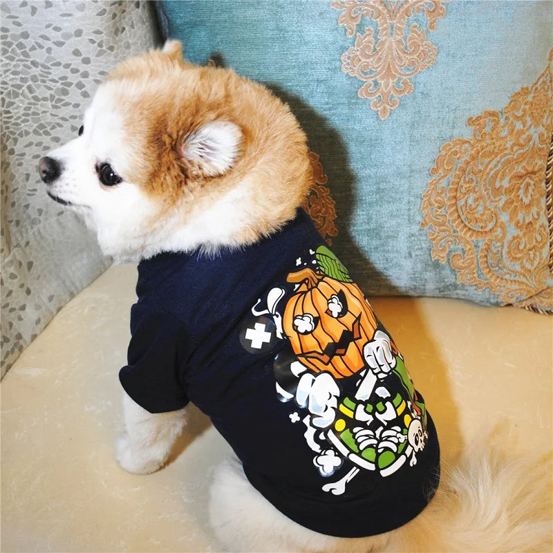 Dress your furry friend in a fashionable and cute vest—perfect for dogs and cats to showcase their style and charm! -