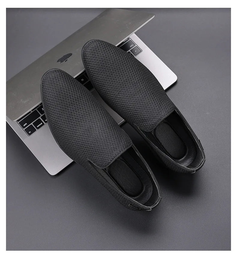 Step out in style with these fashion-forward men's loafers. Crafted from high-quality and genuine materials, these slip-on shoes are perfect for all occasions, offering comfort and sophistication in every step. -