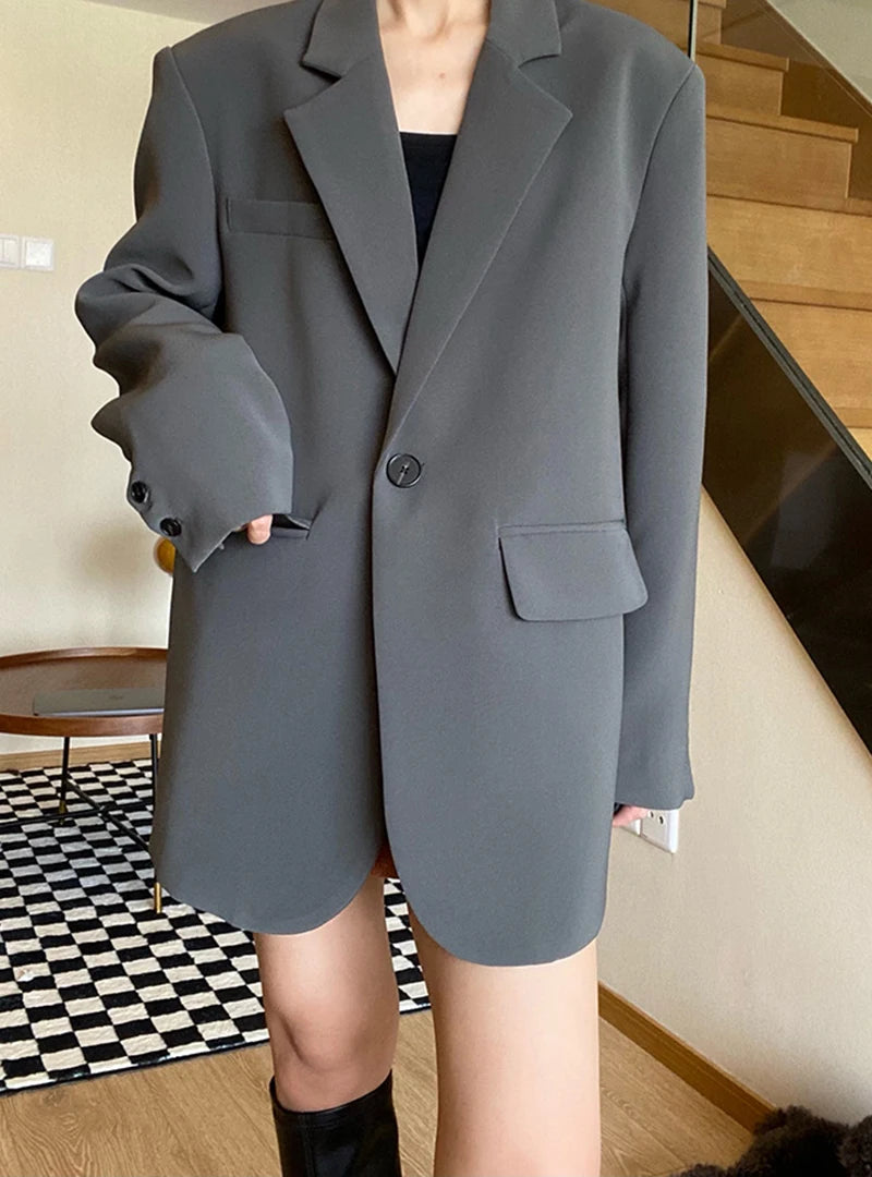 Elevate your wardrobe with these high-end black blazers for women—Korean chic style single button suit jackets perfect for adding a touch of elegance to your office outfit! -