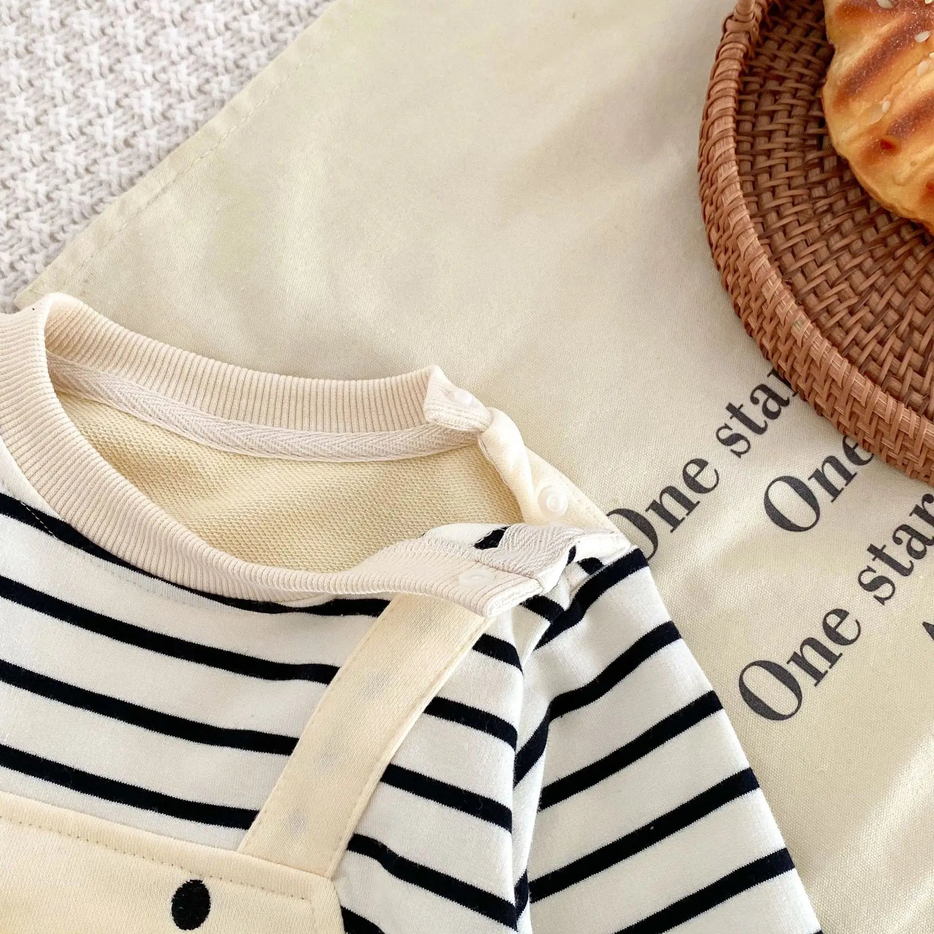 Keep your little one comfy and adorable with these baby rompers—cute jumpsuits perfect for babies aged 0-2 years! -
