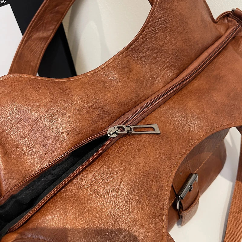 Make a statement with these luxurious handbags for women, crafted from leather and designed to be worn as shoulder bags. Elevate your style with these sac de luxe femme accessories, perfect for a chic and sophisticated look! -