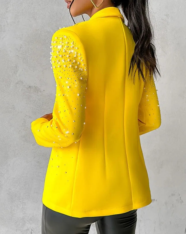 Stay trendy with these fashion blazers for women—streetwear-inspired slim long sleeve jackets with a turndown collar, perfect for casual autumn and spring wear! -