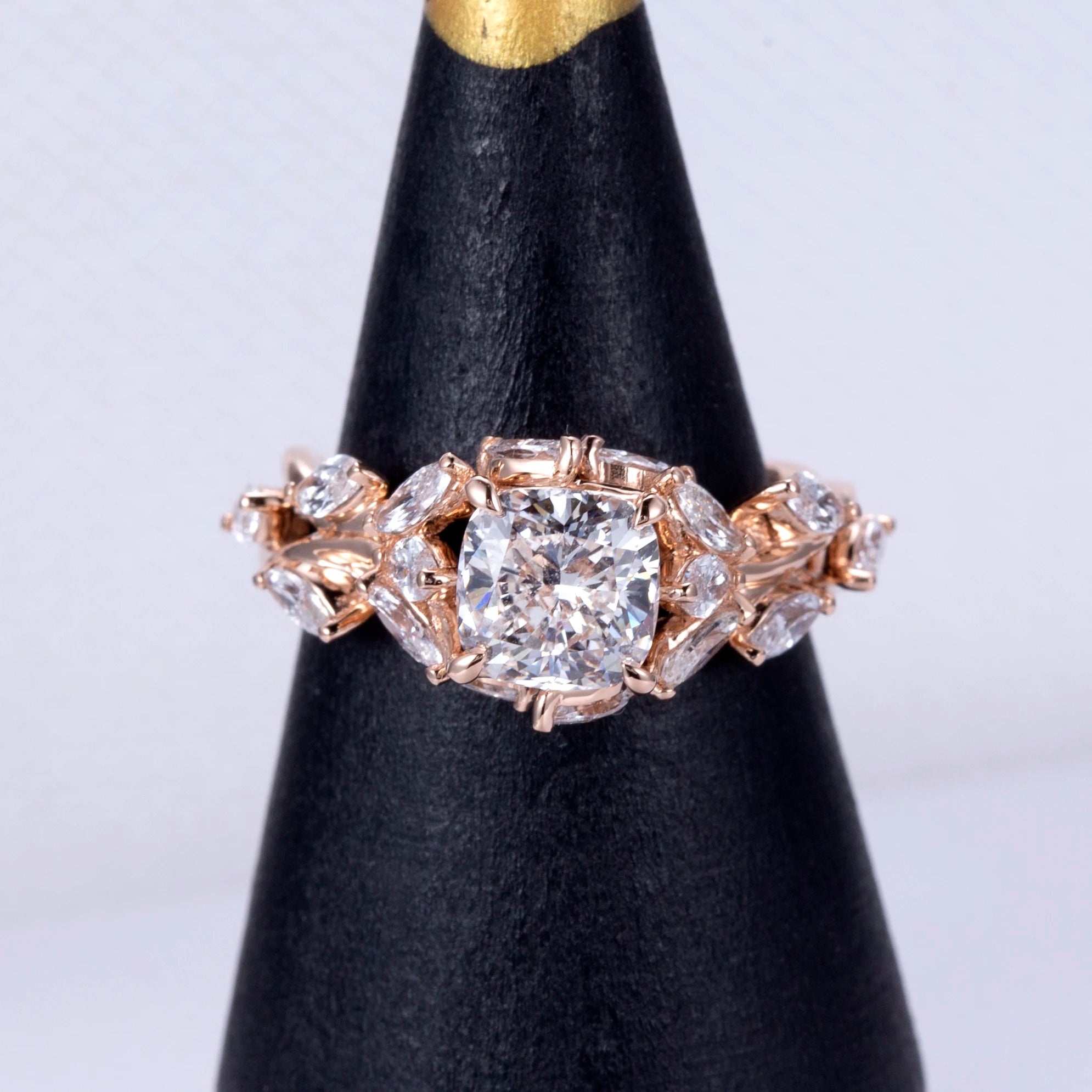 18k Gold 1.5ct E VVS Engagement Ring Style Lab Diamond -