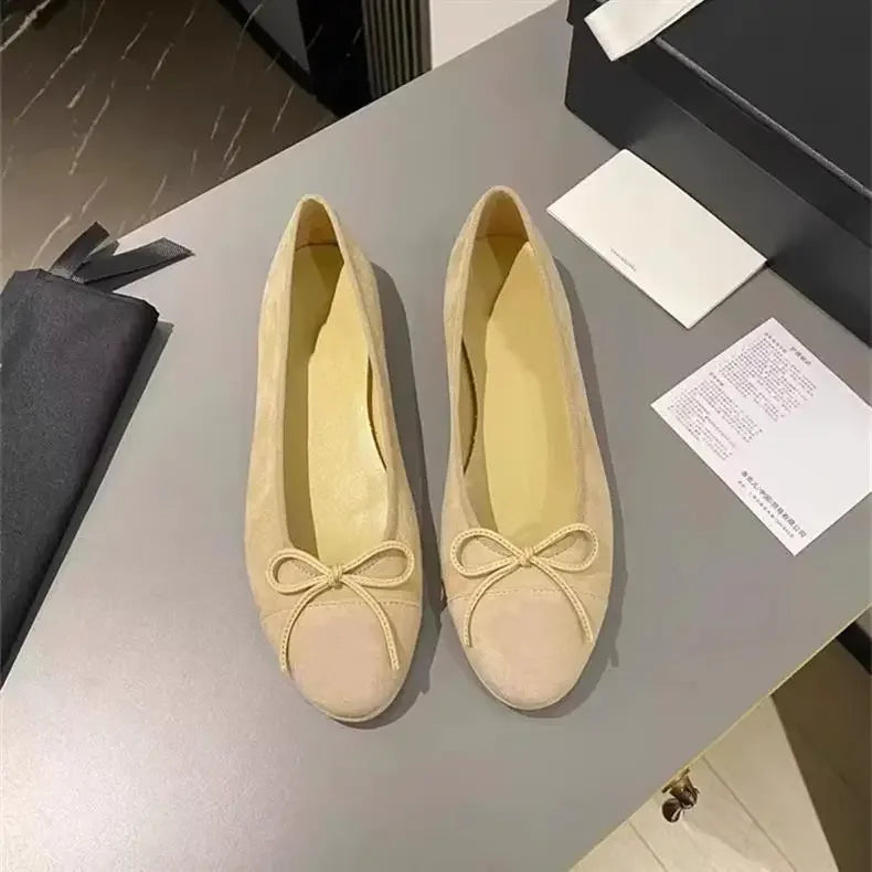Women's Flat Shoes Knot Design -