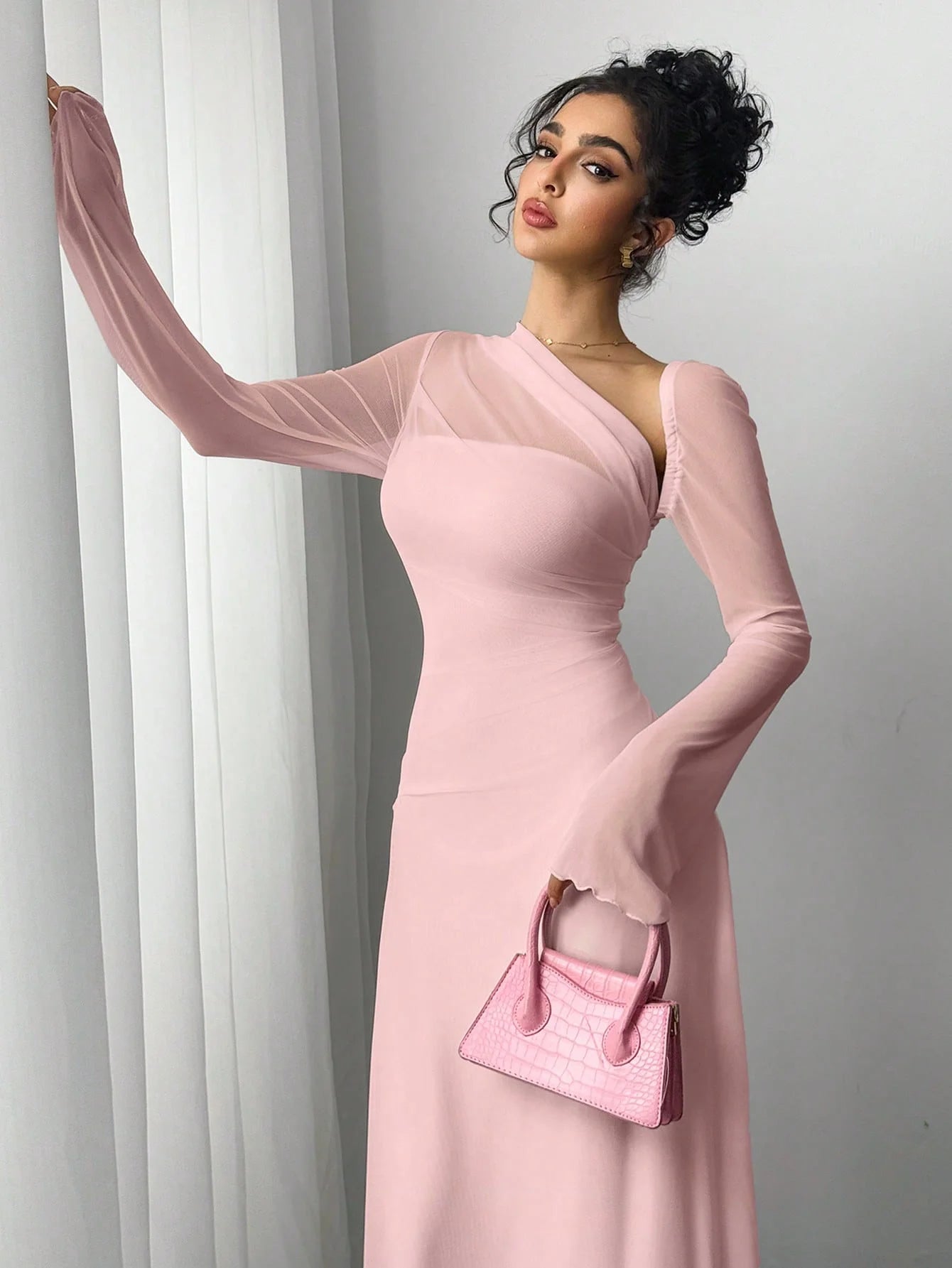 Women's pink tulle explosion slim irregular diagonal shoulder long dress -