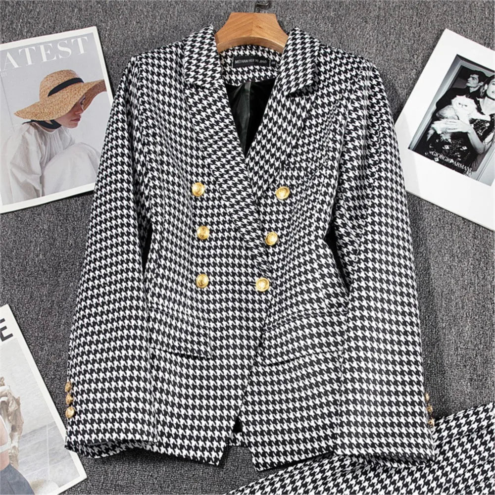 Stay chic and professional with this casual long sleeve blazer for women—fashionable coat perfect for office wear and stylish outerwear! -