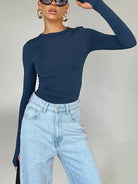 Upgrade your casual look with this fashionable women's long sleeve crew neck t-shirt—a versatile and stylish addition to your wardrobe! -